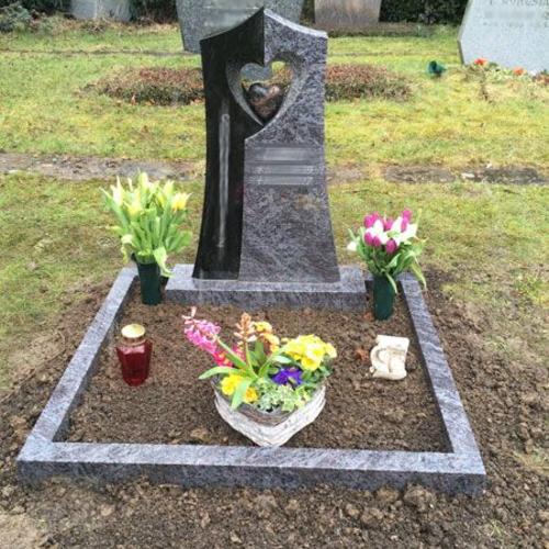 Grabmale und Grabsteine