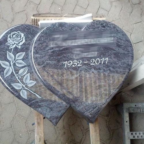 Grabmale und Grabsteine