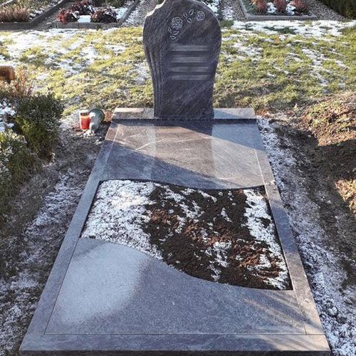 Grabmale und Grabsteine