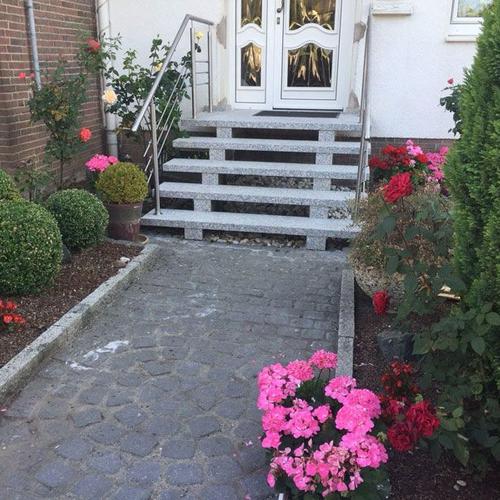 Treppe aus Rosa Beta