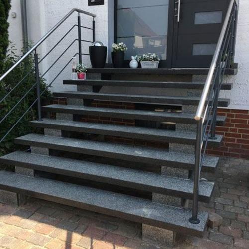 Treppe aus Nero Impala